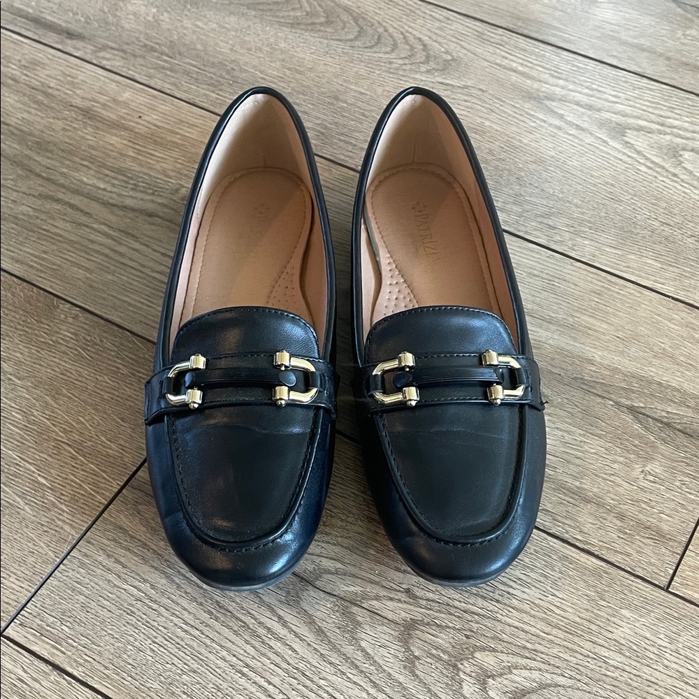 Elegant Black Loafers with Gold Accents